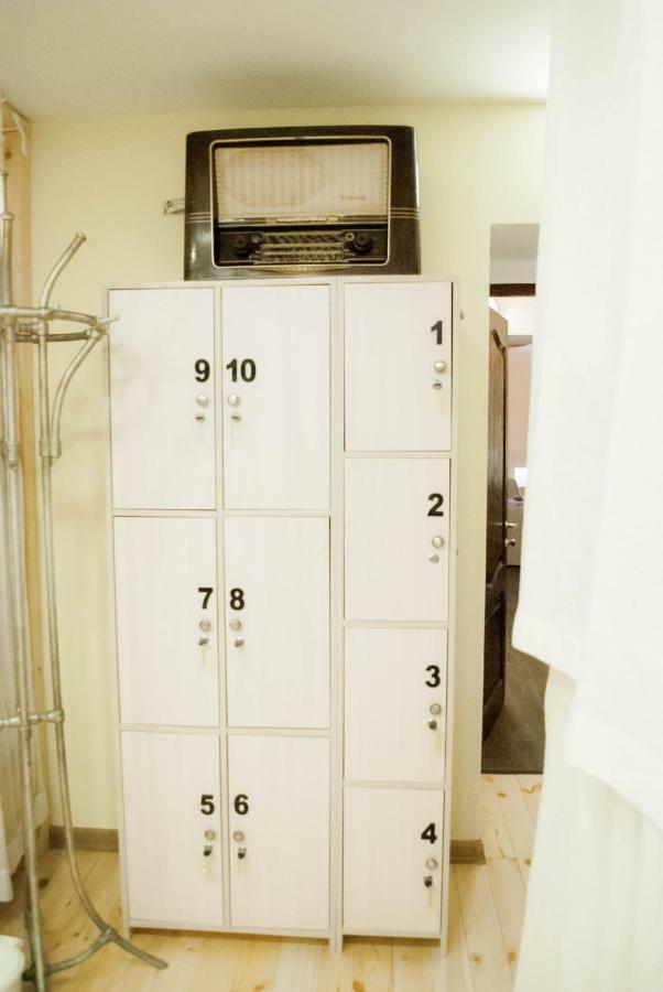 Hostel Uyutniy Dvorik Oldenburg Bagian luar foto